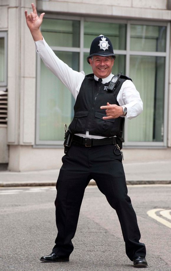 DANCING COP-SIMON LAWRENCE