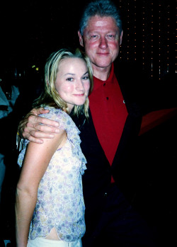 clinton-ghislaine-46